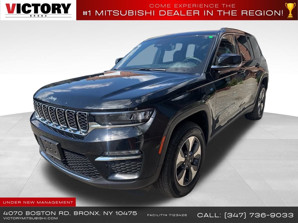 used 2024 Jeep Grand Cherokee car, priced at $26,950