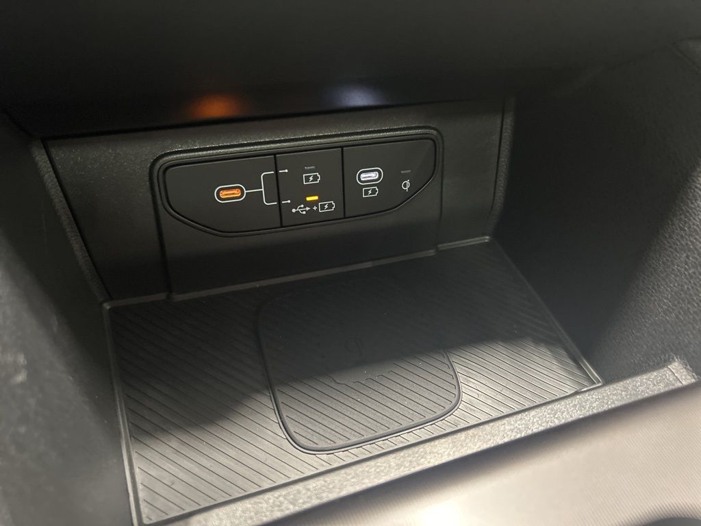 new 2026 Kia Sportage car, priced at $37,682