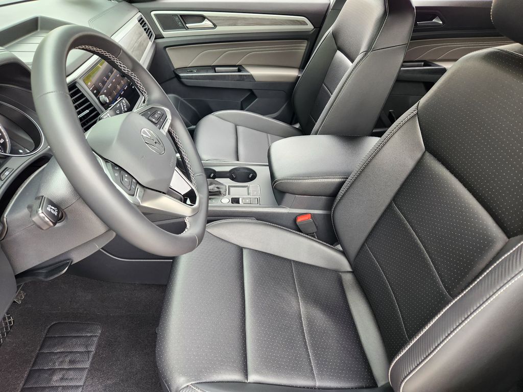 used 2021 Volkswagen Atlas Cross Sport car, priced at $26,222