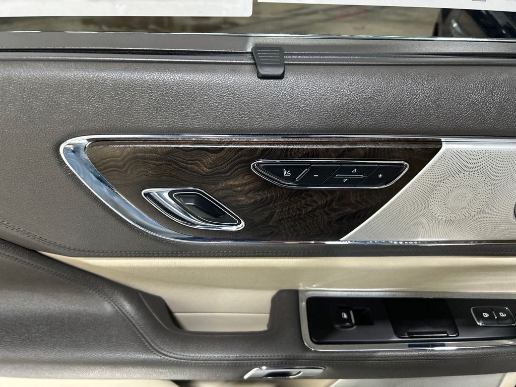used 2017 Lincoln Continental car, priced at $21,412