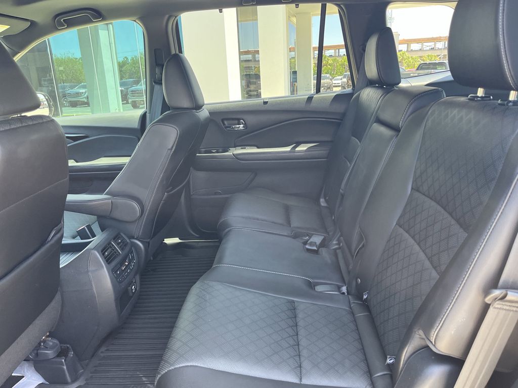 used 2020 Honda Passport car, priced at $27,192
