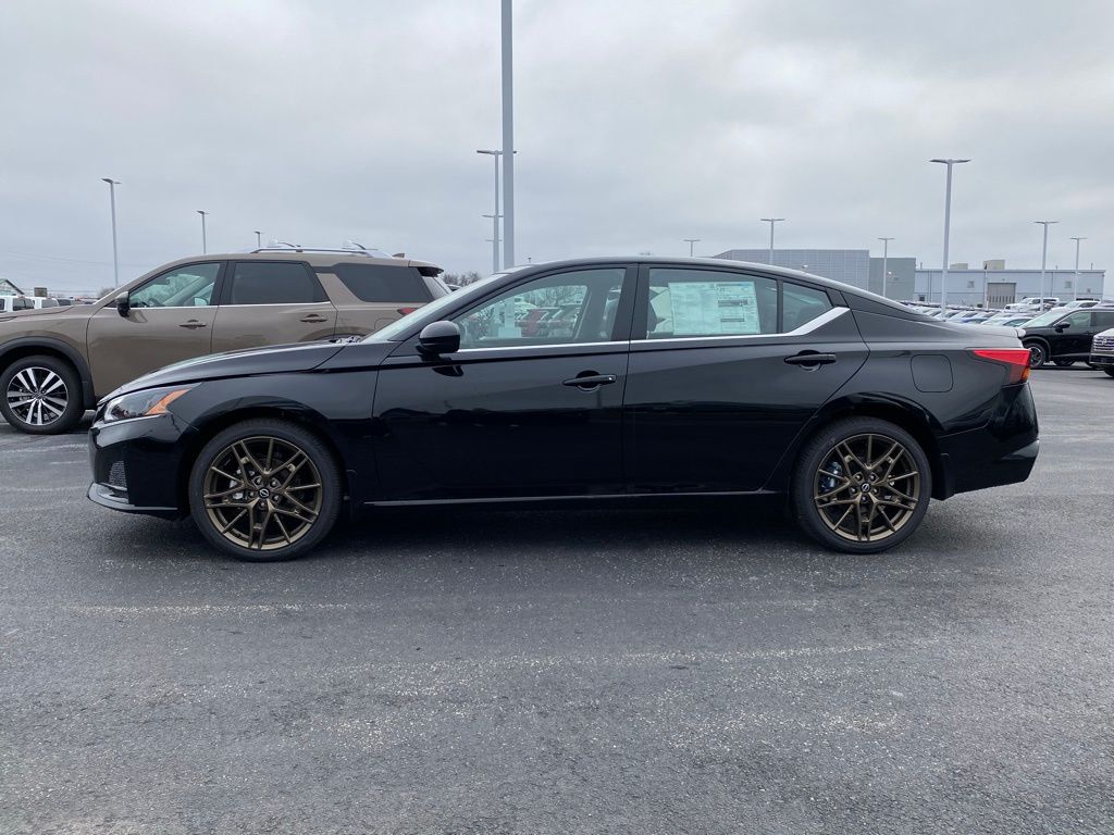 new 2025 Nissan Altima car, priced at $33,000