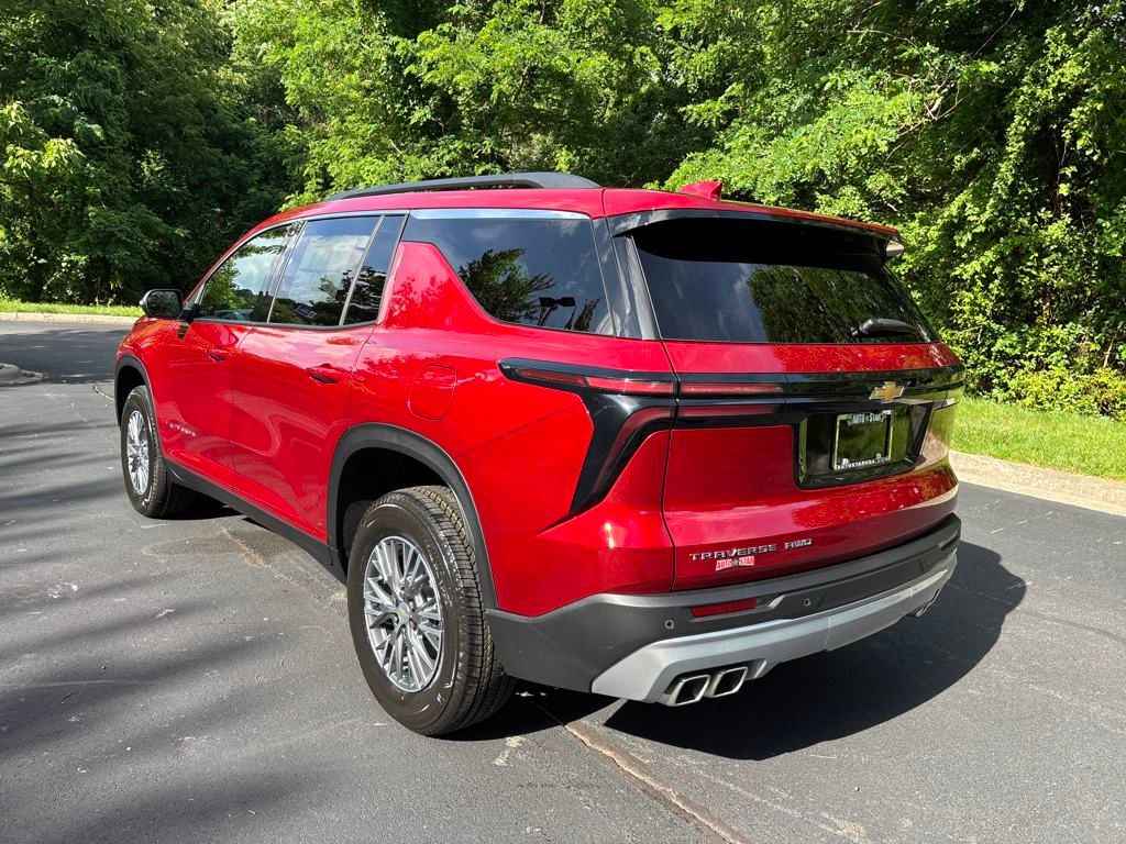 new 2025 Chevrolet Traverse car, priced at $46,190