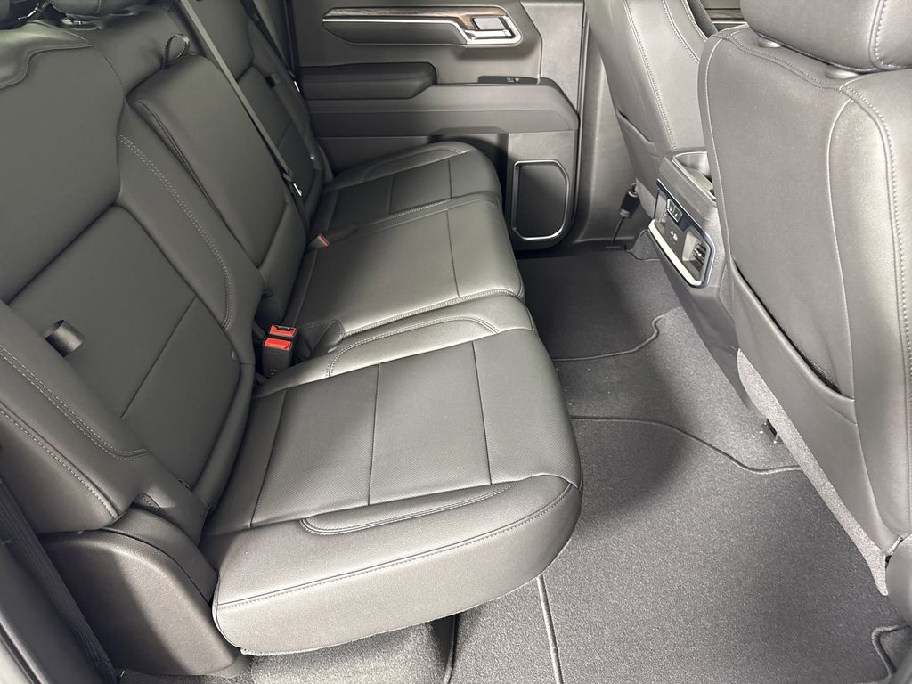 new 2026 GMC Sierra 1500 car, priced at $60,925