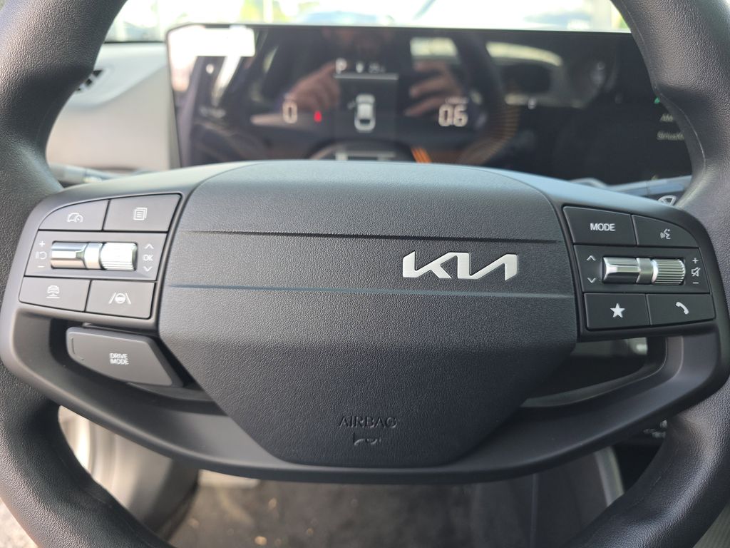 new 2025 Kia K4 car, priced at $23,123