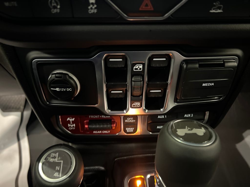 new 2025 Jeep Wrangler car, priced at $65,990