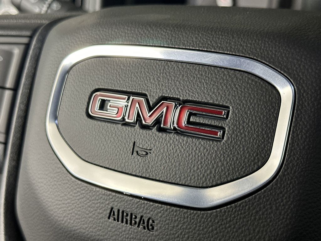 new 2025 GMC Sierra 1500 car, priced at $36,880