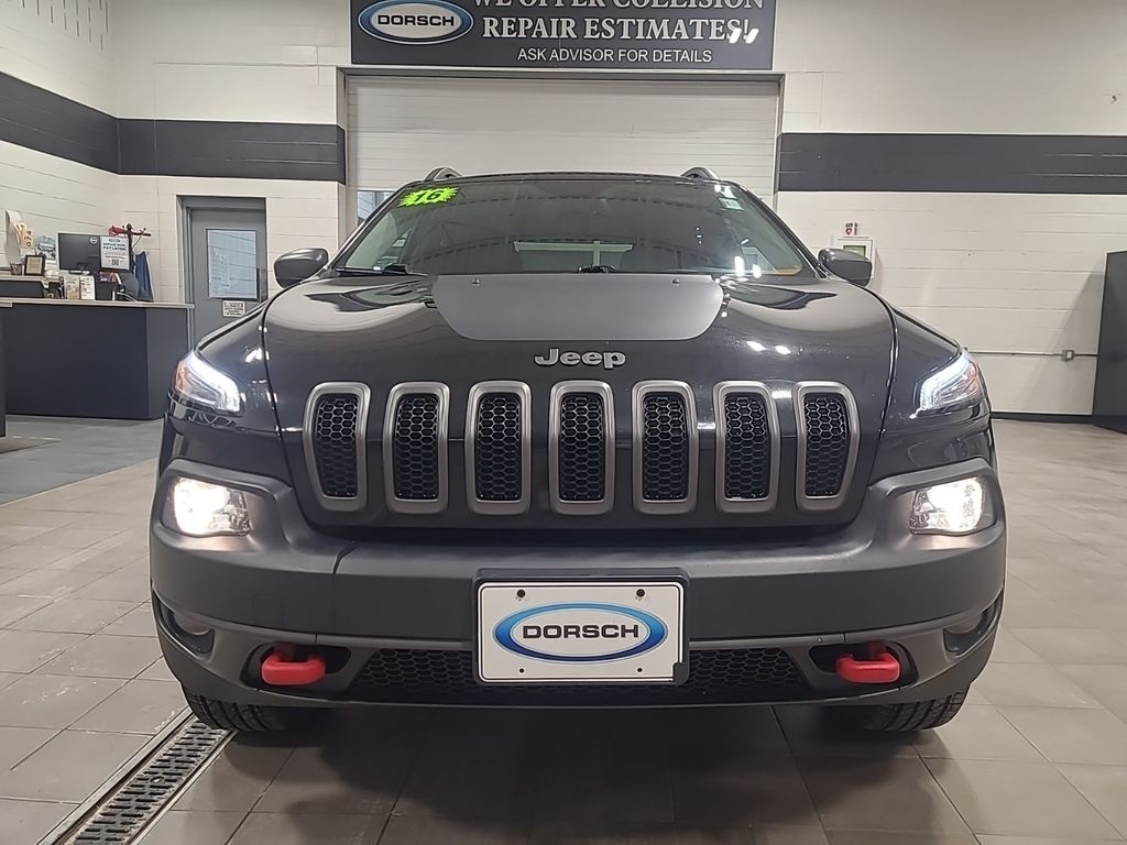 used 2016 Jeep Cherokee car, priced at $16,257