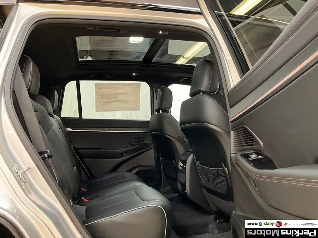 new 2025 Jeep Wagoneer S car, priced at $46,636