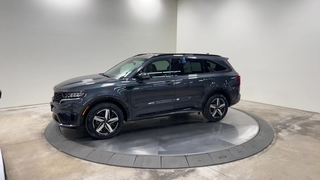 used 2022 Kia Sorento car, priced at $26,967