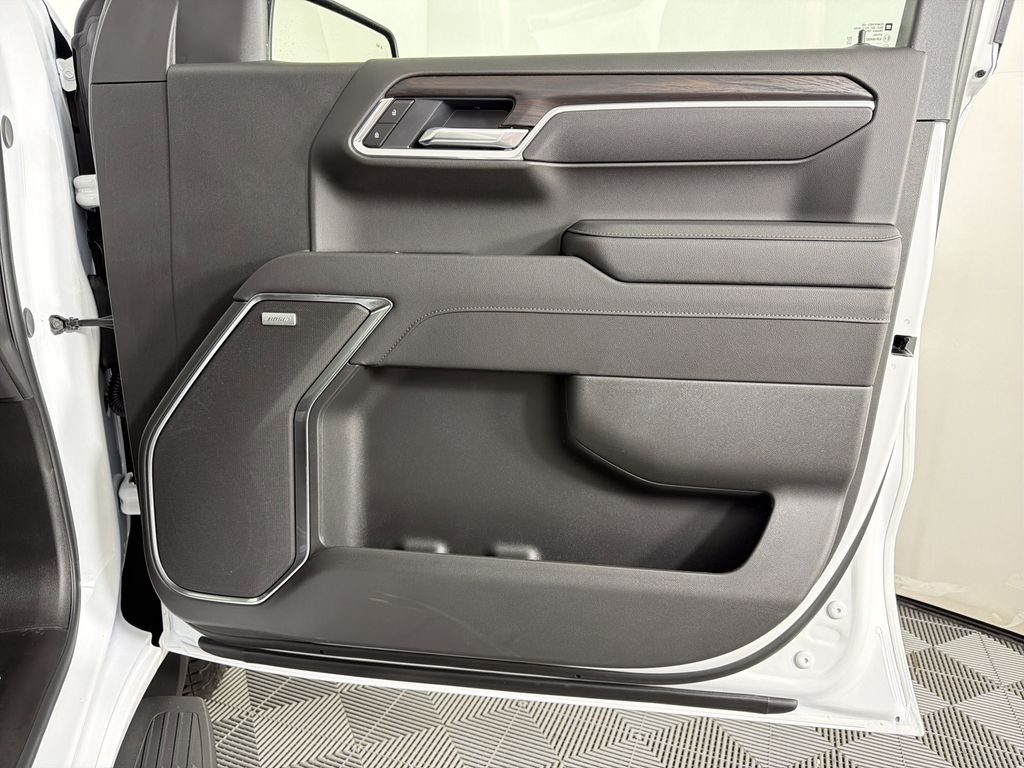 new 2026 GMC Sierra 1500 car, priced at $60,925