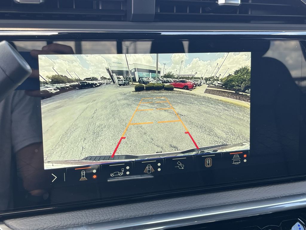 new 2025 GMC Sierra 2500HD car, priced at $79,336