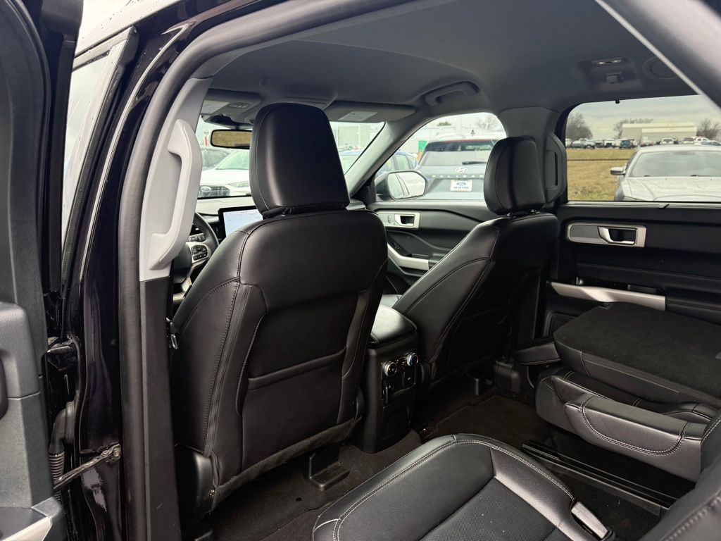 used 2024 Ford Explorer car, priced at $38,977