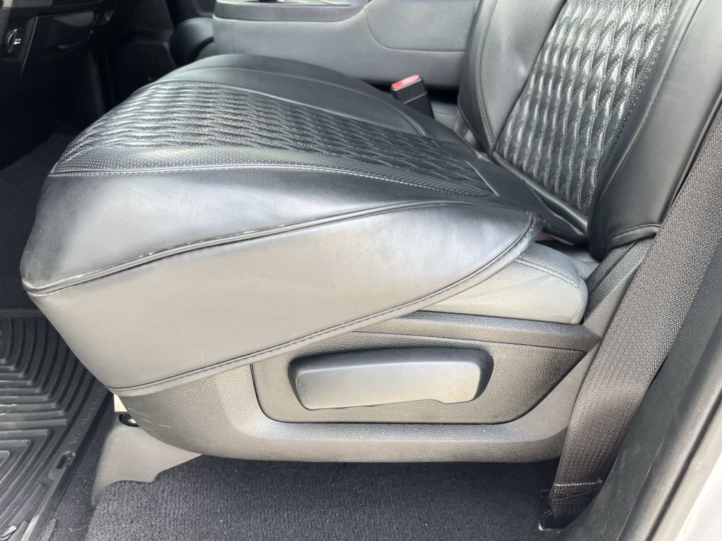 used 2018 Ram 1500 car, priced at $20,391
