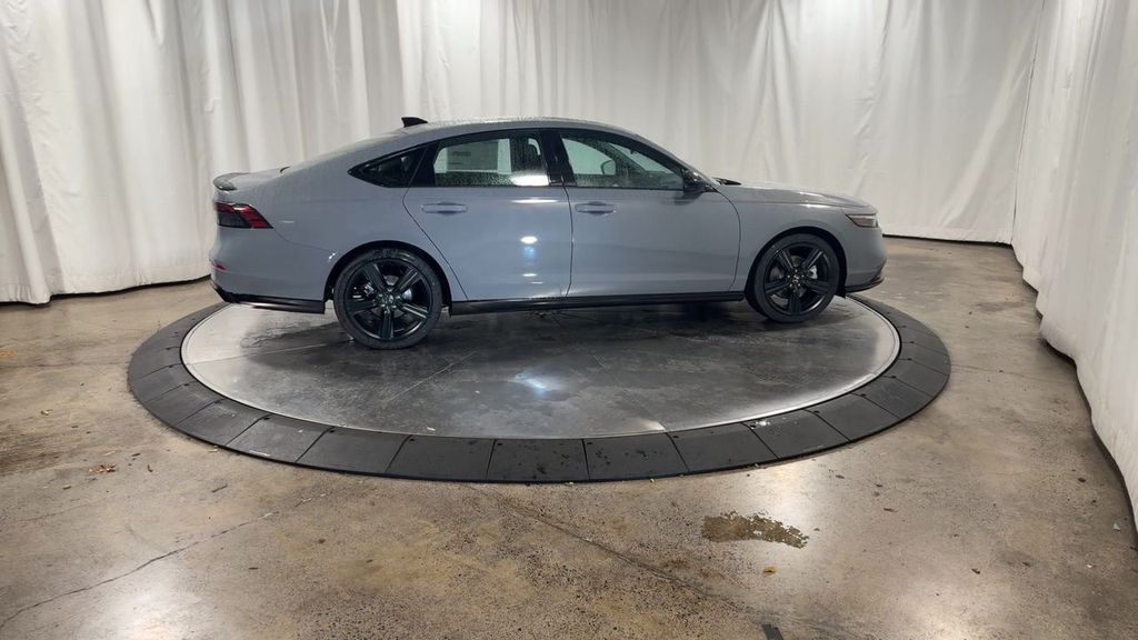 new 2025 Honda Accord Hybrid car, priced at $36,980