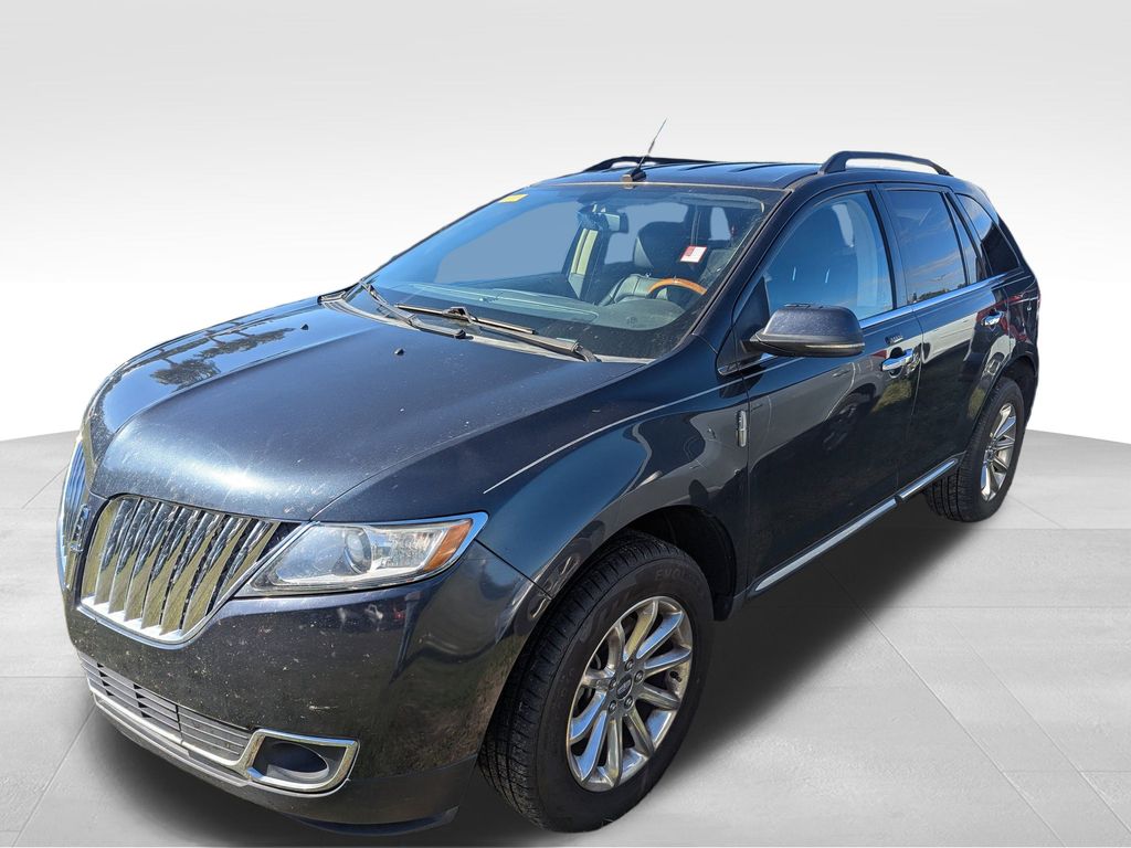 used 2013 Lincoln MKX car, priced at $10,391