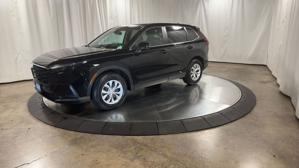 used 2025 Honda CR-V car, priced at $31,300