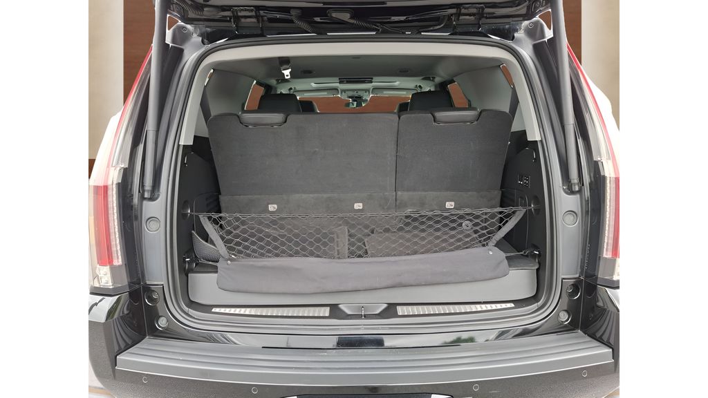 used 2020 Cadillac Escalade car, priced at $38,750