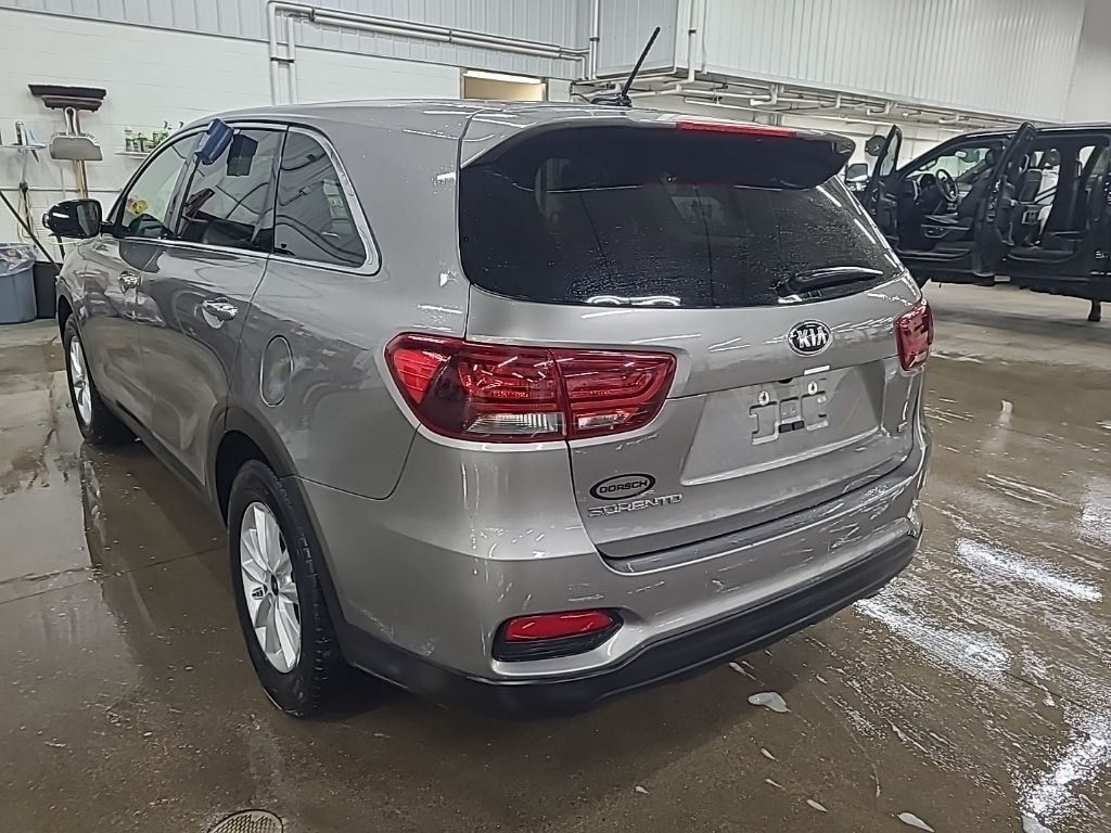used 2019 Kia Sorento car, priced at $18,833