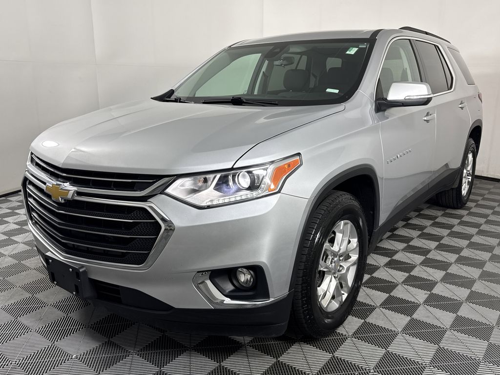 used 2021 Chevrolet Traverse car, priced at $25,997