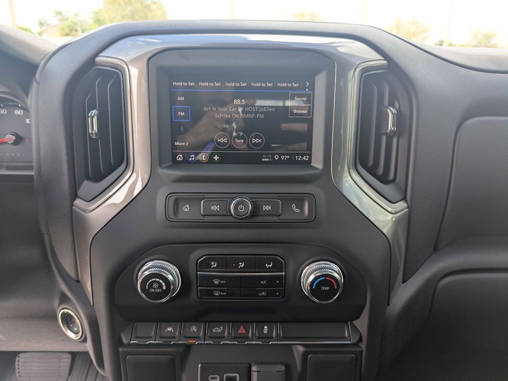 new 2026 GMC Sierra 1500 car, priced at $39,170