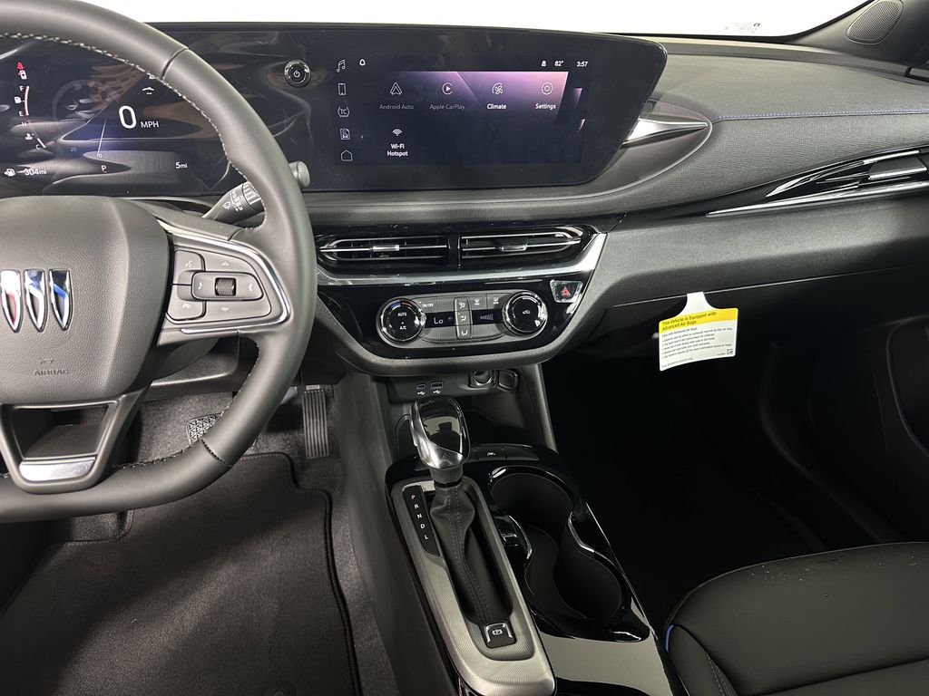 new 2025 Buick Envista car, priced at $28,080
