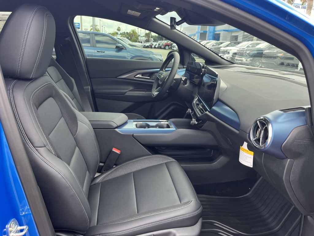 new 2025 Chevrolet Equinox EV car, priced at $38,573