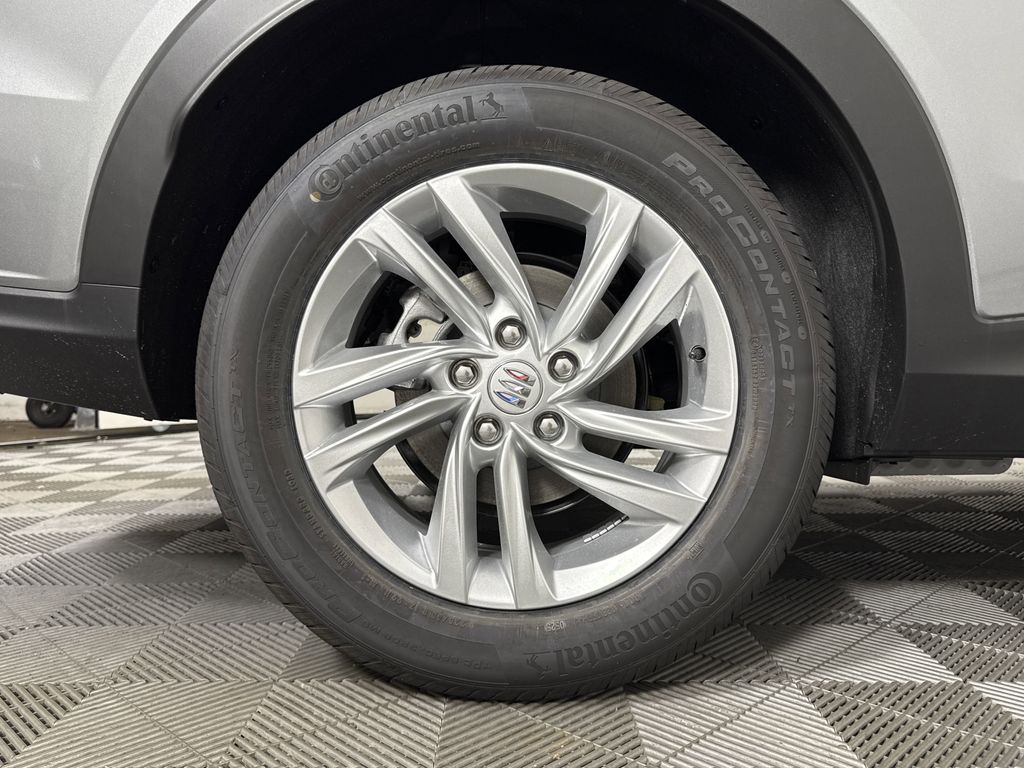 new 2025 Buick Envista car, priced at $27,375