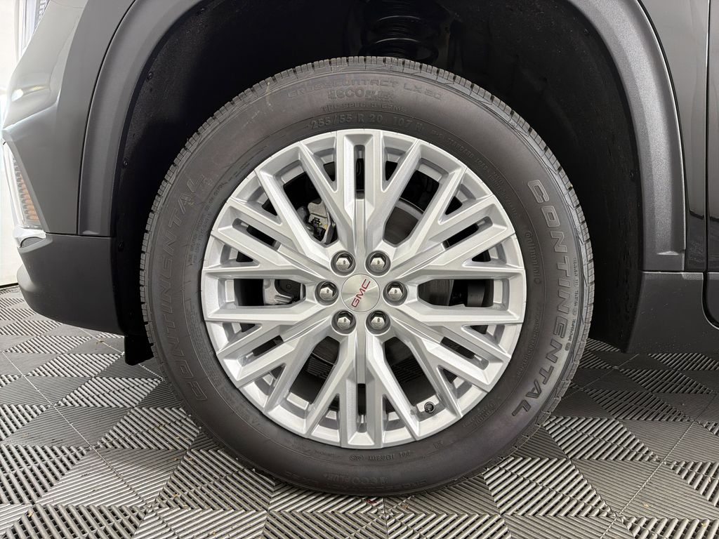 new 2026 GMC Acadia car, priced at $46,625