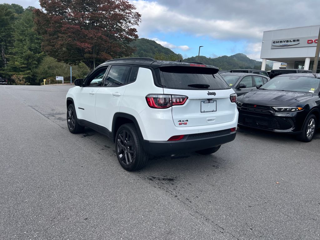 new 2026 Jeep Compass car, priced at $40,025