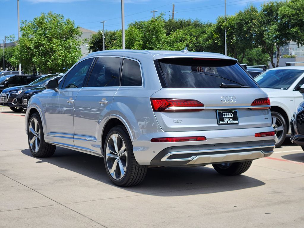 used 2022 Audi Q7 car, priced at $45,952