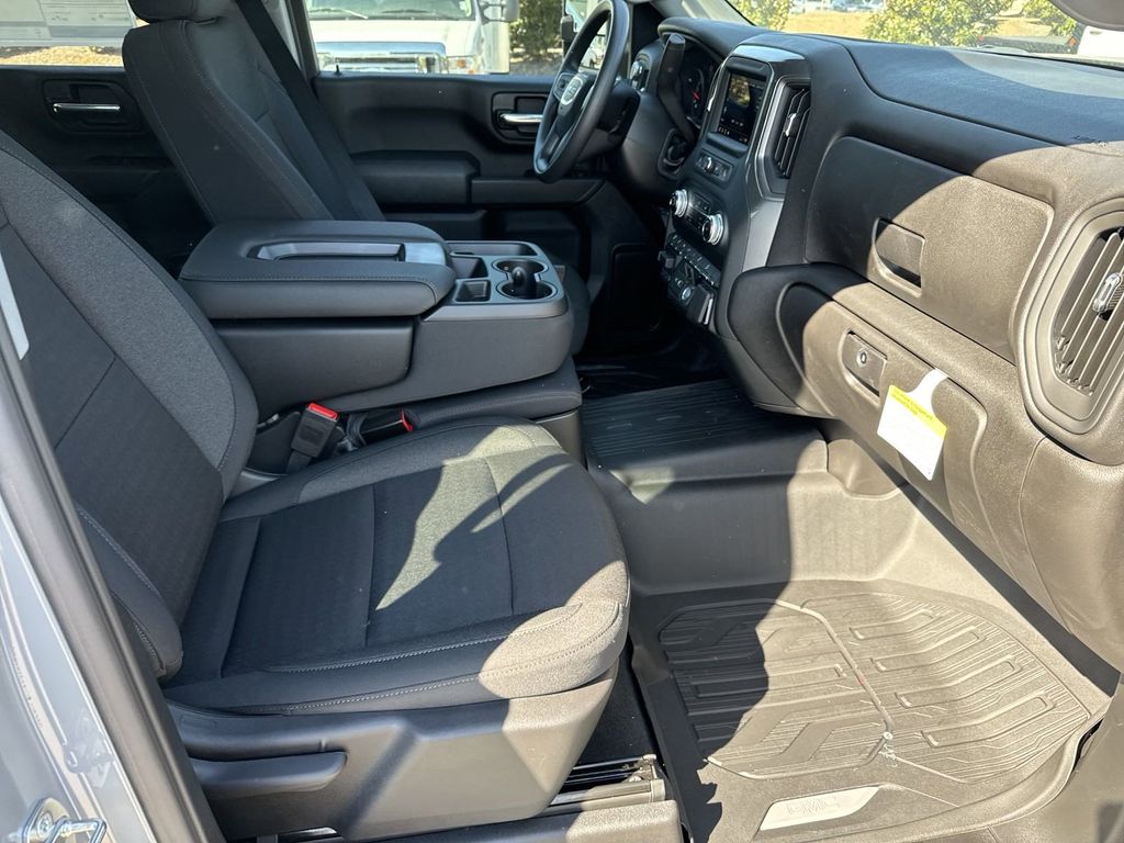 new 2024 GMC Sierra 2500HD car, priced at $59,745