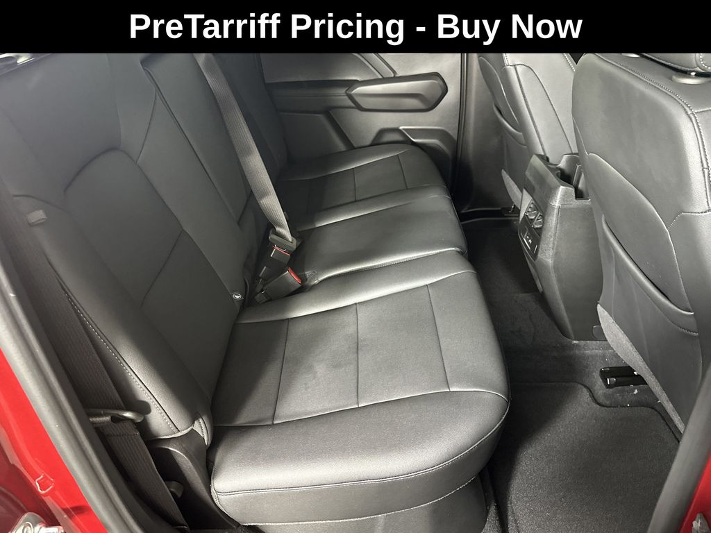 new 2025 GMC Canyon car, priced at $40,995