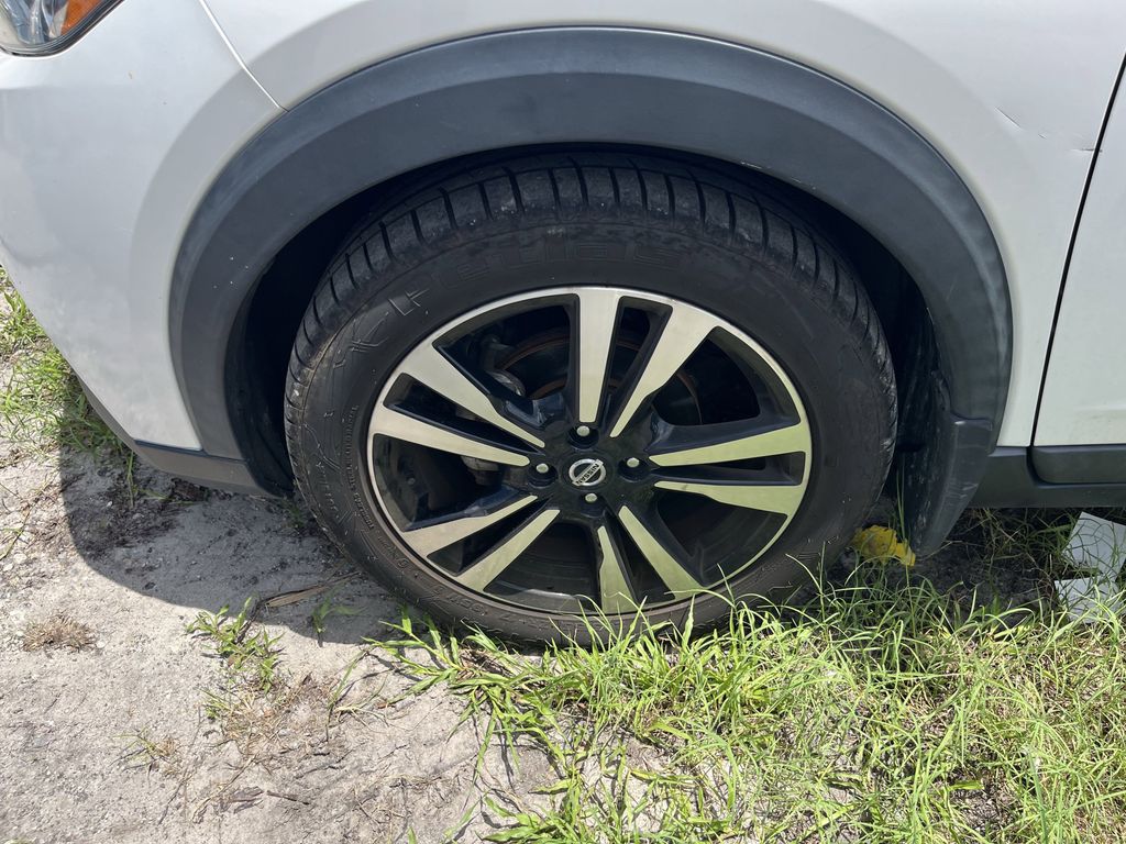 used 2020 Nissan Kicks car, priced at $14,491