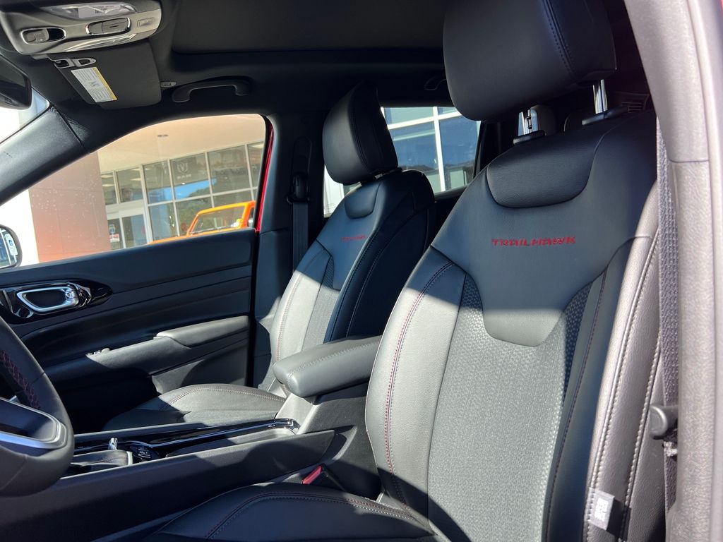 new 2026 Jeep Compass car, priced at $38,005