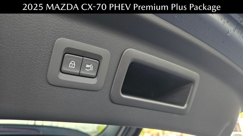 new 2025 Mazda CX-70 PHEV car, priced at $57,985