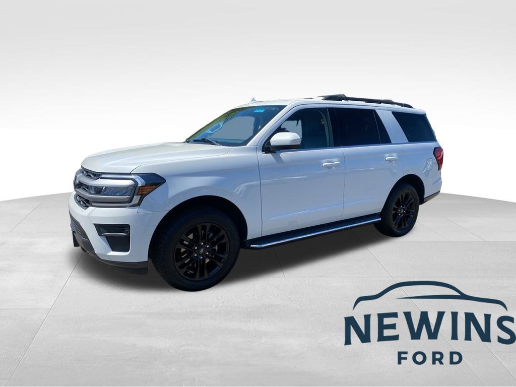 used 2022 Ford Expedition car, priced at $47,540