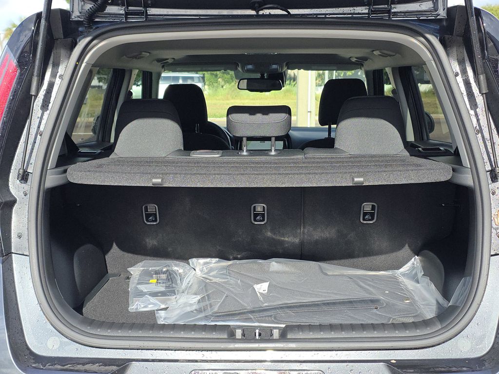 new 2025 Kia Soul car, priced at $25,042