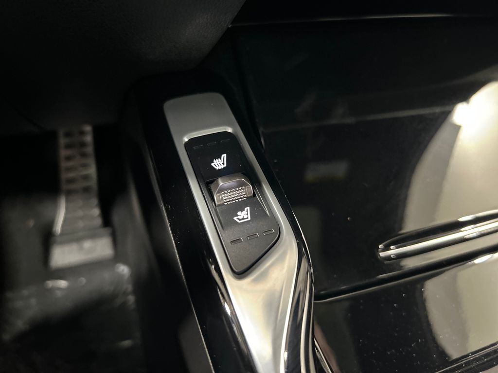 new 2025 Kia Sorento Hybrid car, priced at $44,924
