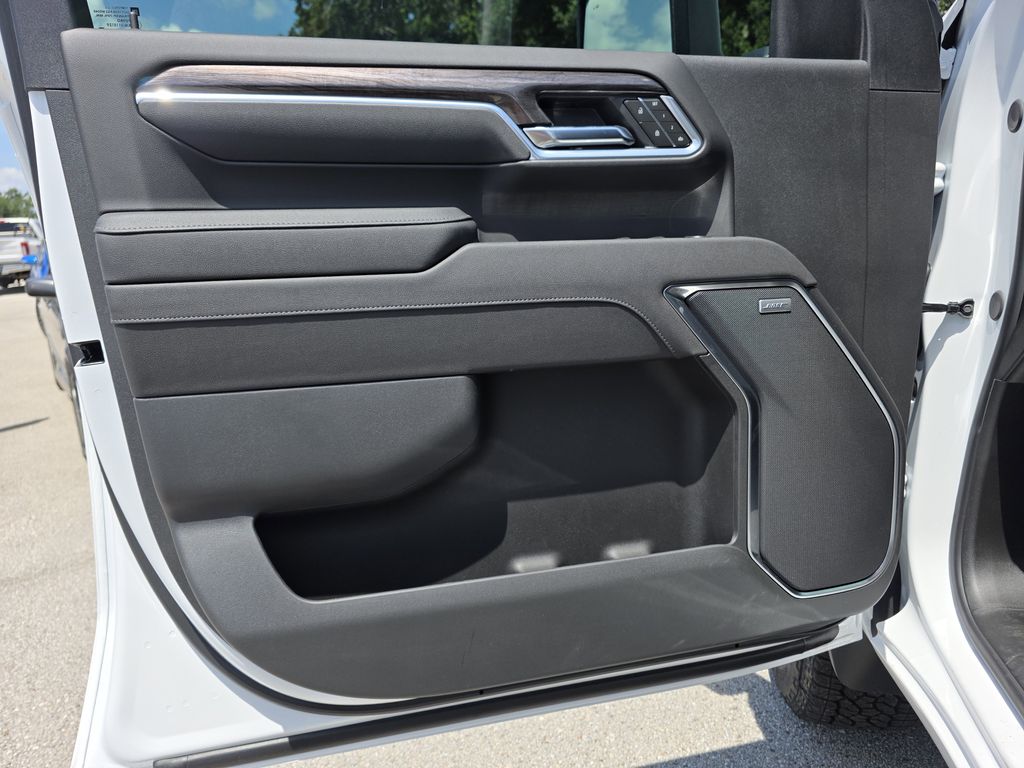 new 2025 Chevrolet Silverado 2500HD car, priced at $77,944