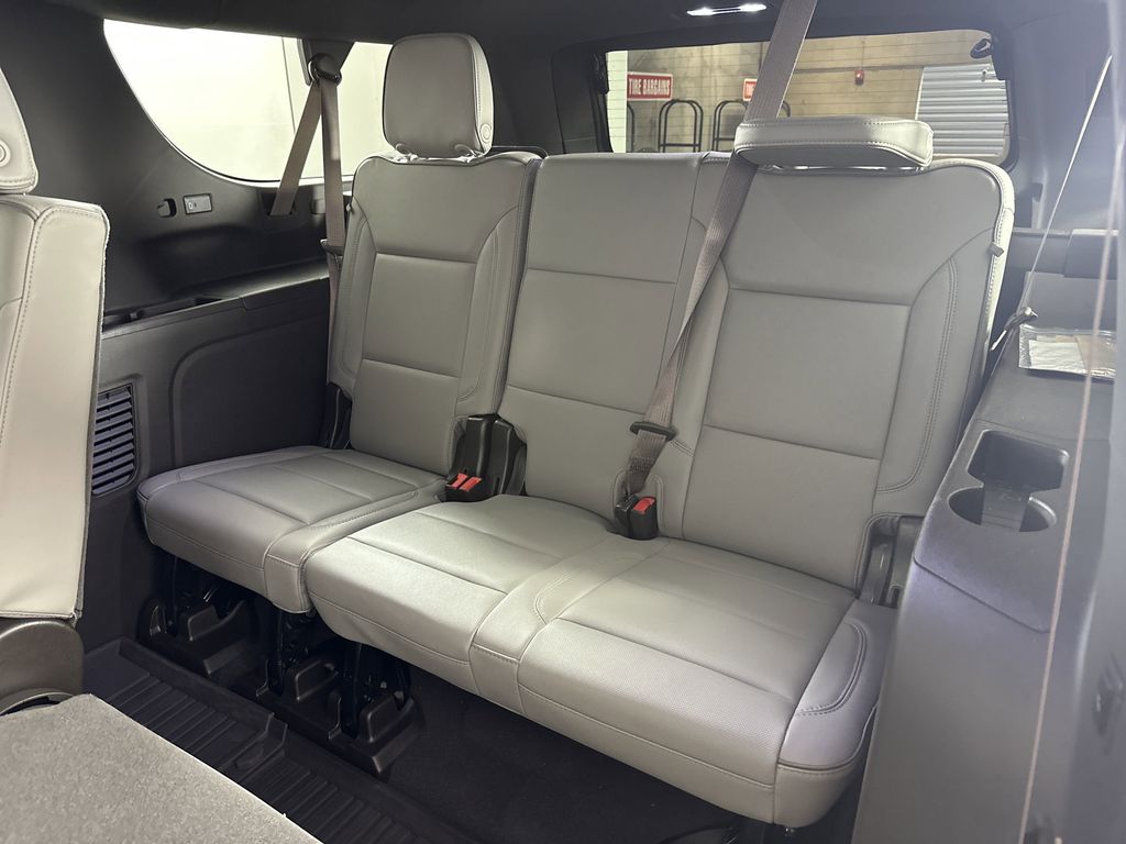used 2023 GMC Yukon XL car, priced at $61,366