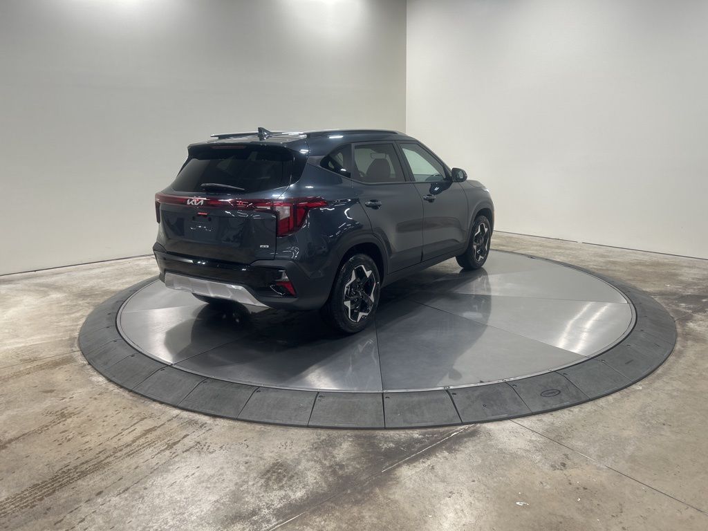 new 2026 Kia Seltos car, priced at $27,108