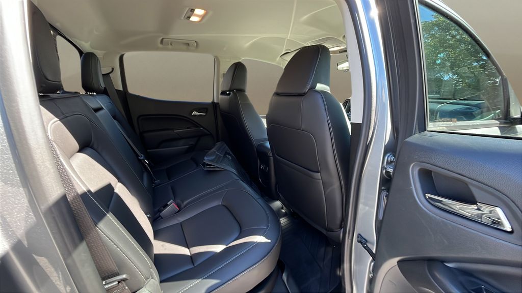 used 2022 GMC Canyon car, priced at $31,400