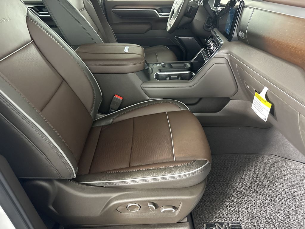 new 2025 GMC Sierra 2500HD car, priced at $87,523