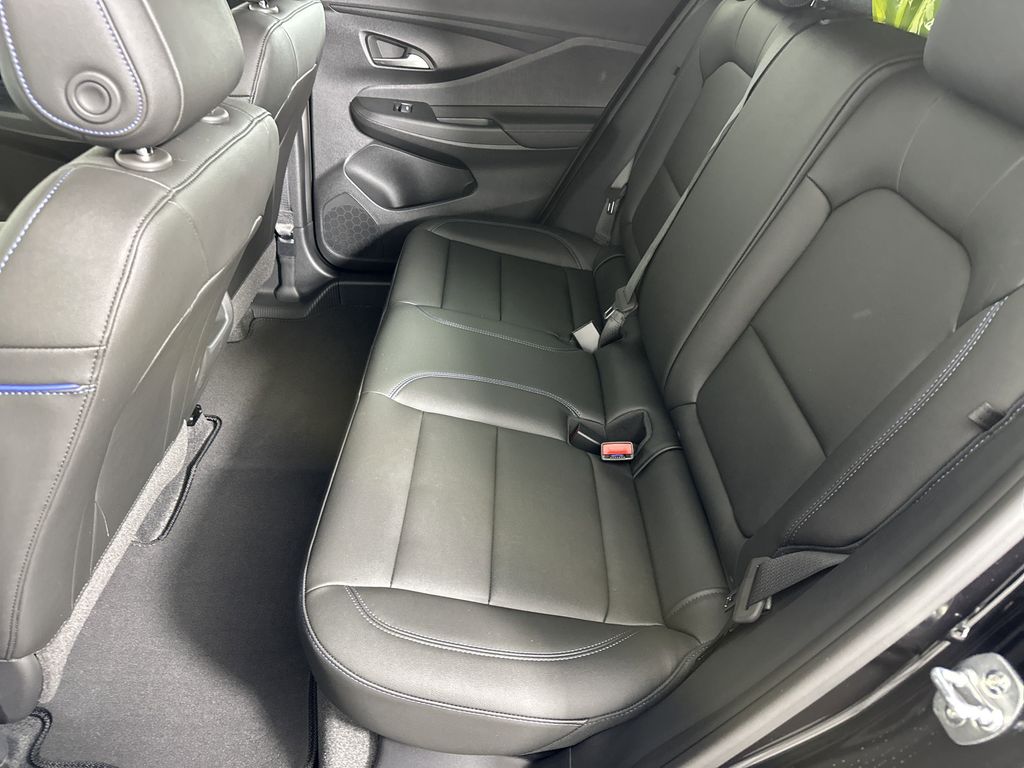 new 2025 Buick Envista car, priced at $29,570