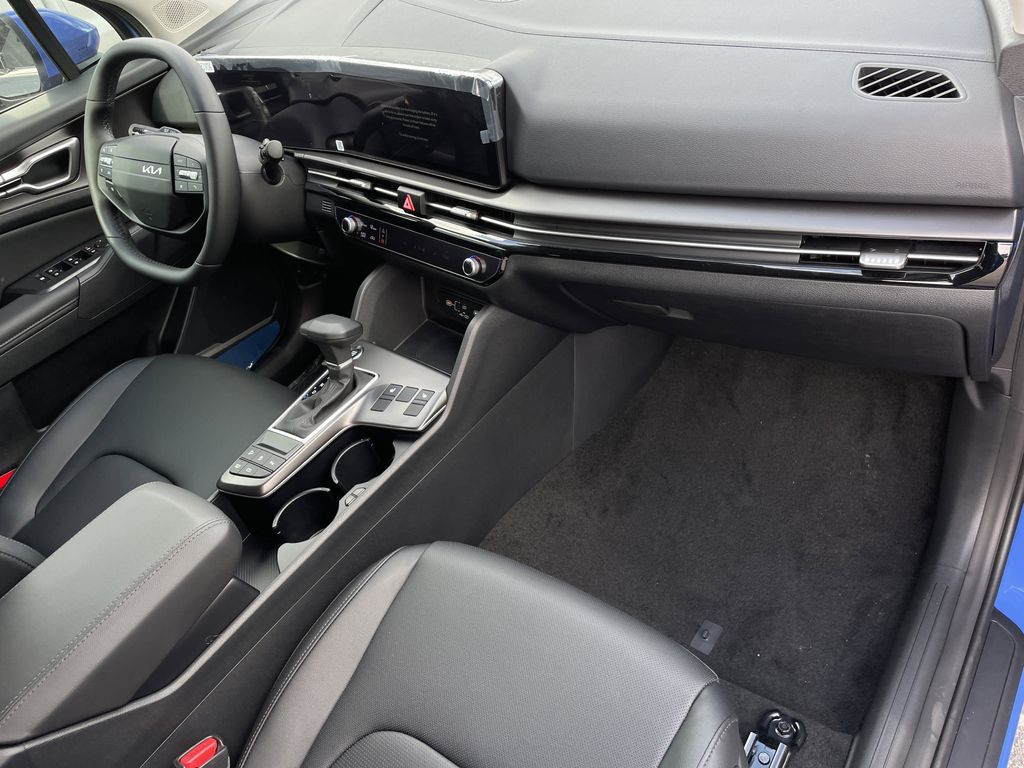 new 2026 Kia Sportage car, priced at $30,894