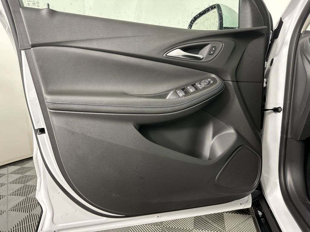new 2026 Buick Encore GX car, priced at $32,475
