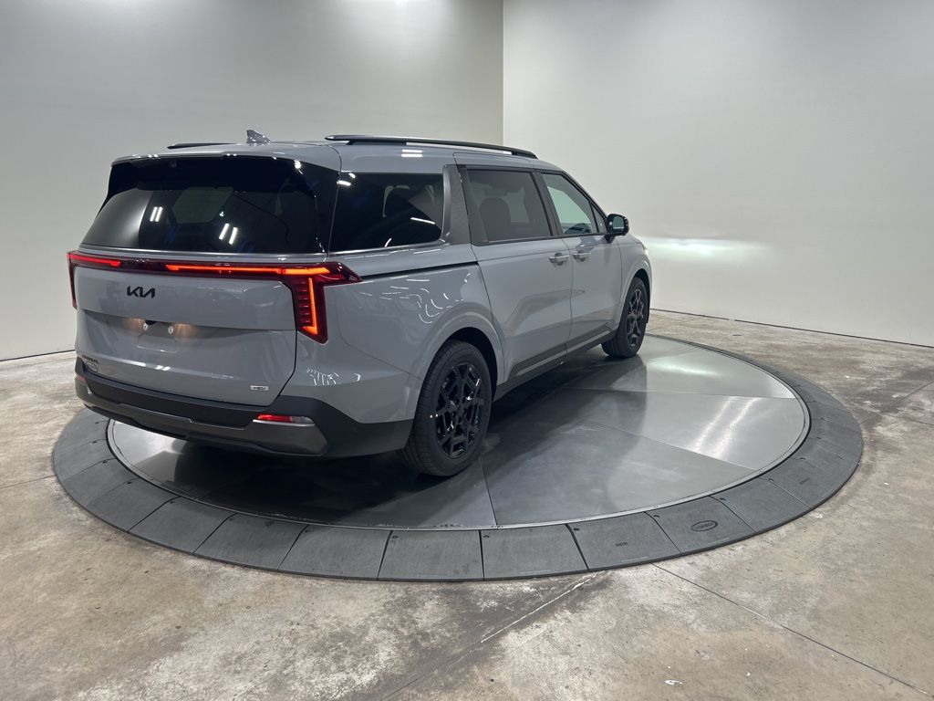 new 2026 Kia Carnival Hybrid car, priced at $53,074
