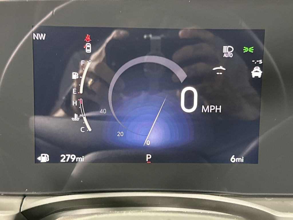 new 2025 Buick Envista car, priced at $31,085