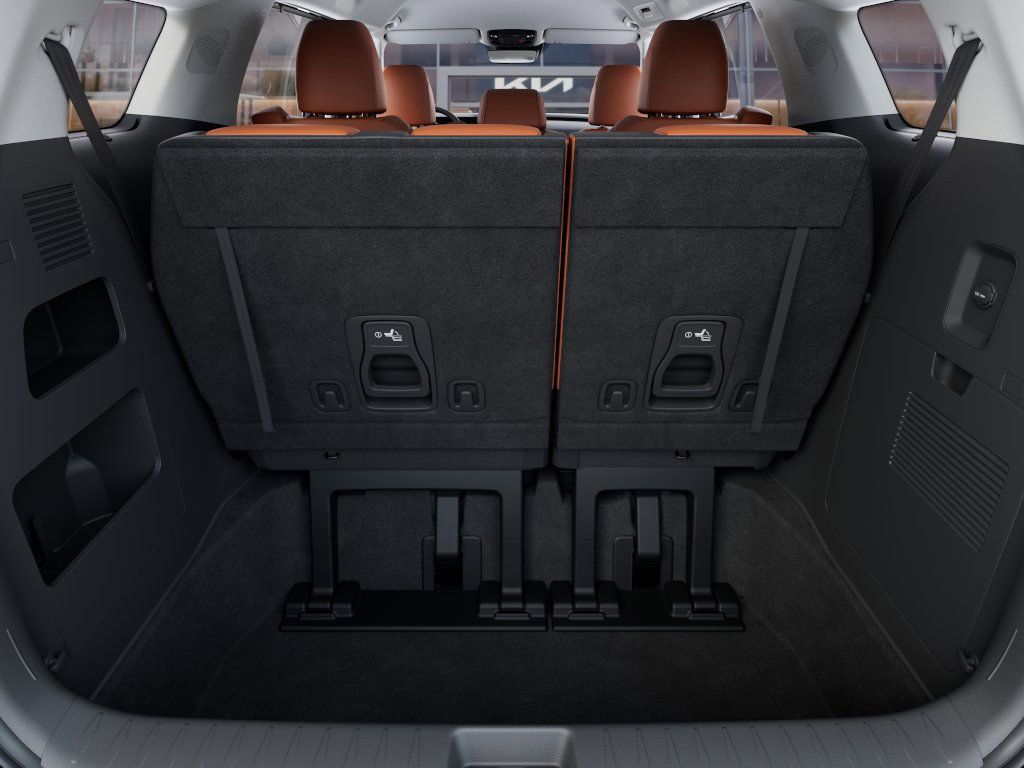 new 2025 Kia Carnival car, priced at $38,043